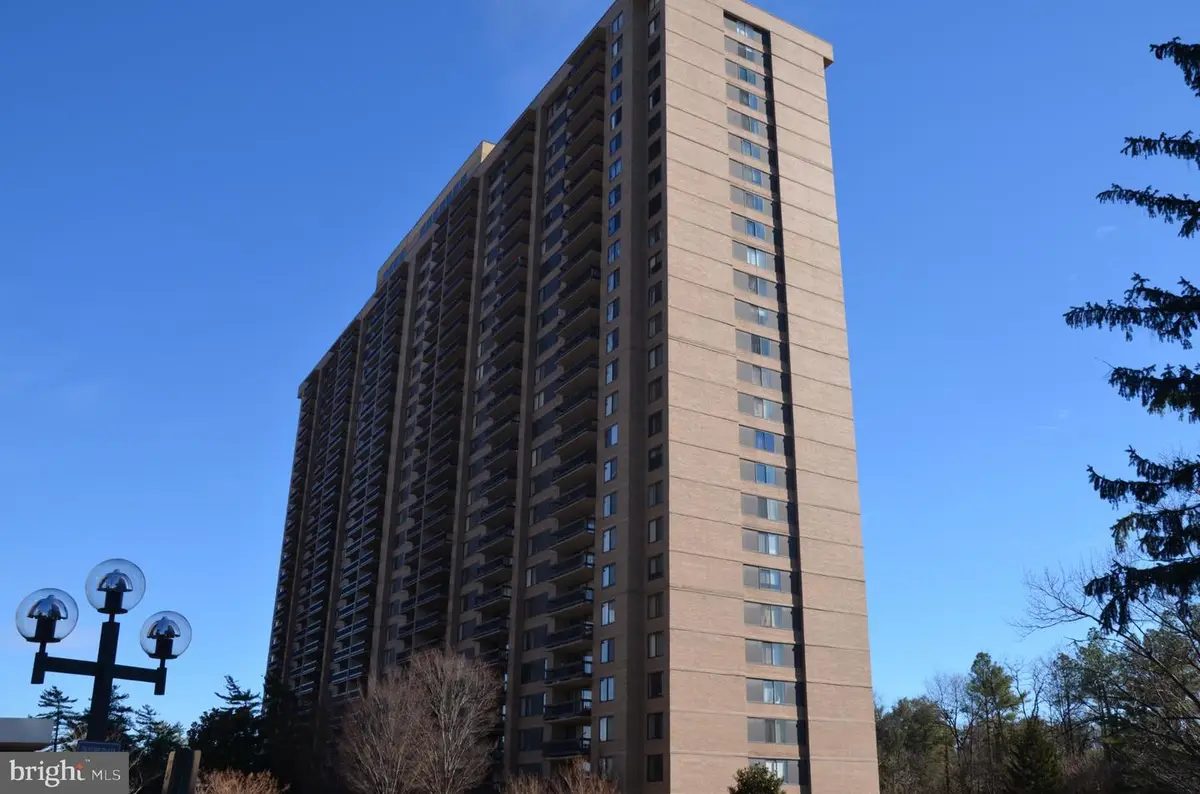3705 S George Mason Dr #708s, Falls Church, VA 22041 - Image #1
