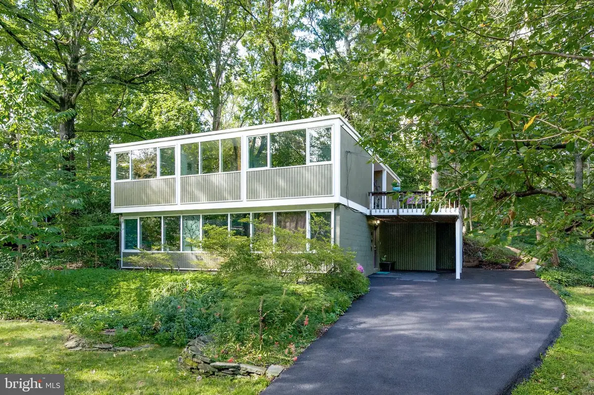 2205 Paul Spring Rd, Alexandria, VA 22307 - Image #1