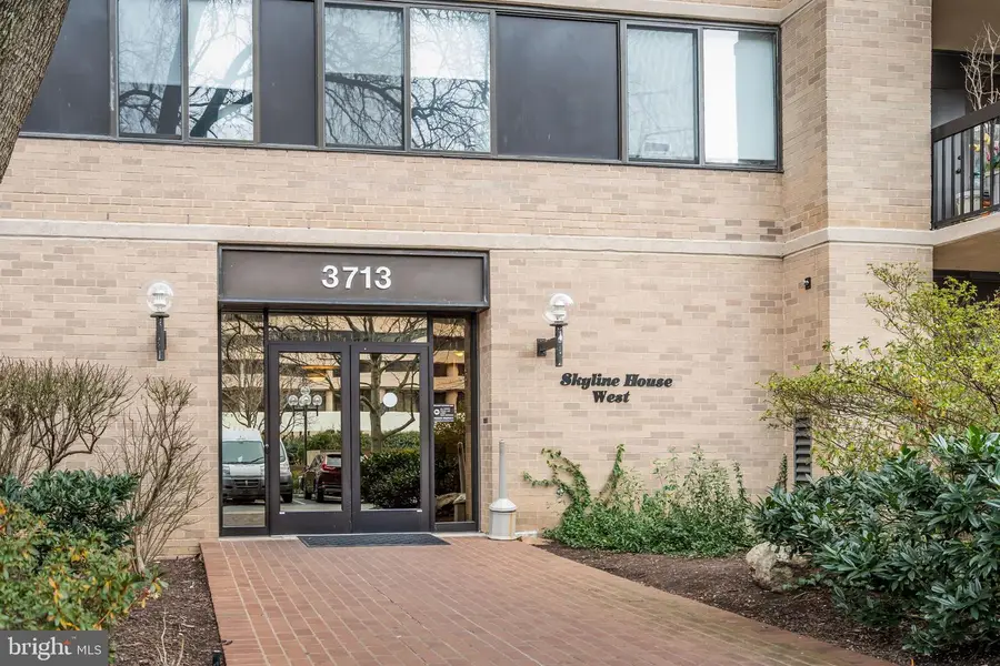 3713 S George Mason Dr #1109, Falls Church, VA 22041 - Image #2