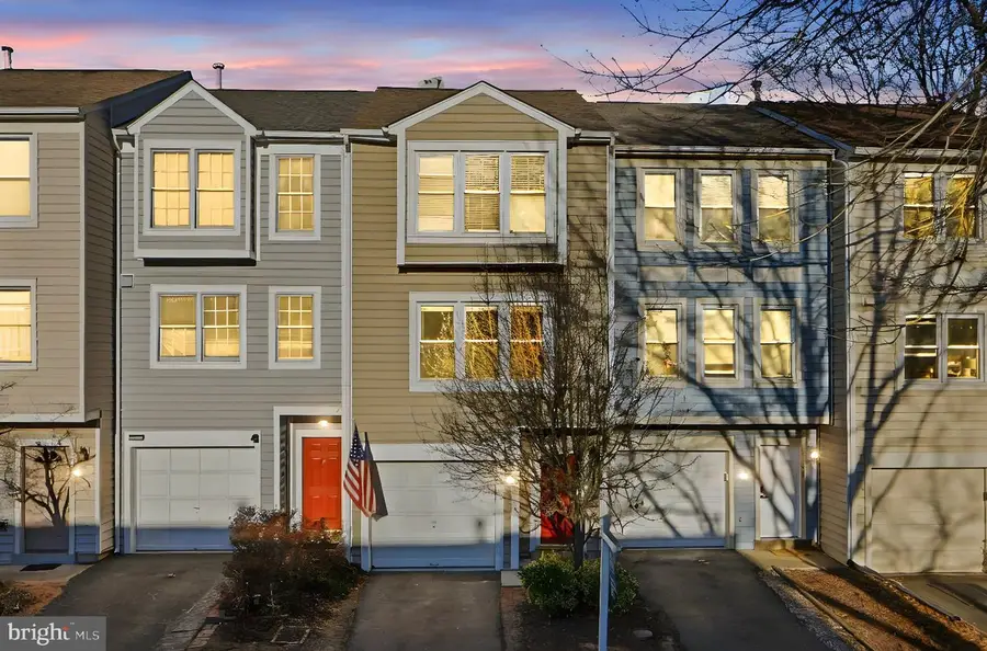 6156 Glen Eagles Ct #28, Falls Church, VA 22044 - Image #2