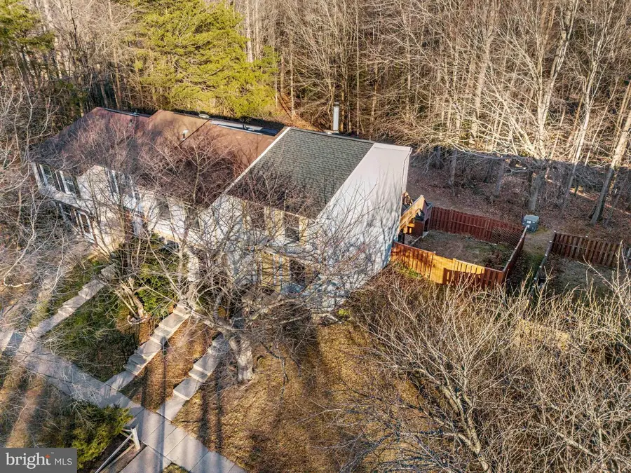 8764 Susquehanna St, Lorton, VA 22079 - #3