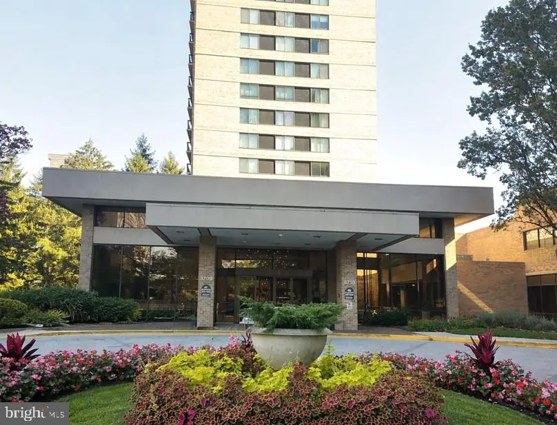 3709 S George Mason Dr #203e, Falls Church, VA 22041 - Image #1