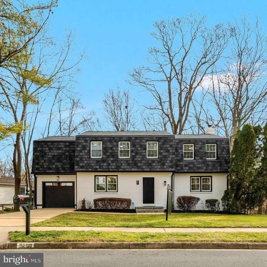 5203 Mornington Ct, Fairfax, VA 22032 - Image #2