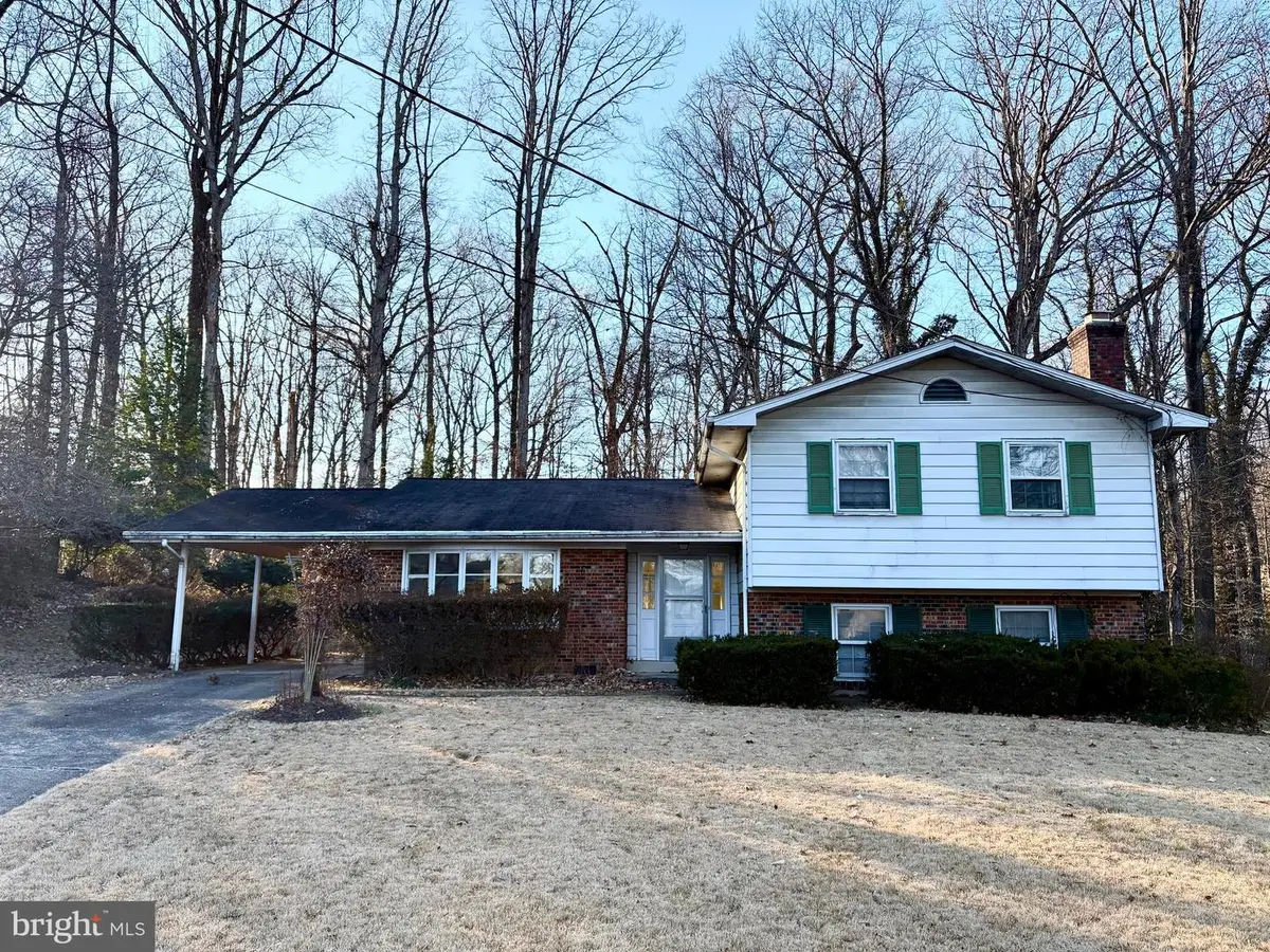 5112 Althea Dr, Annandale, VA 22003 - Image #1