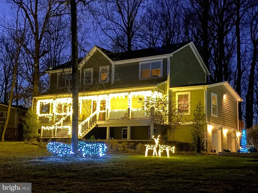 5391 Summit Dr, Fairfax, VA 22030 - Image #2