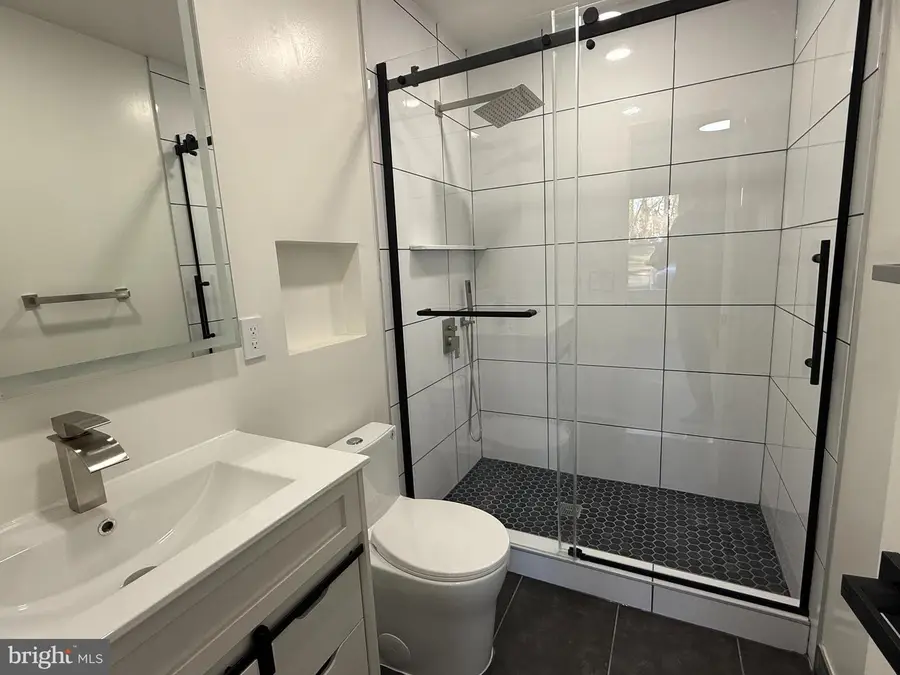 6214 Garretson St, Burke, VA 22015 - Image #3