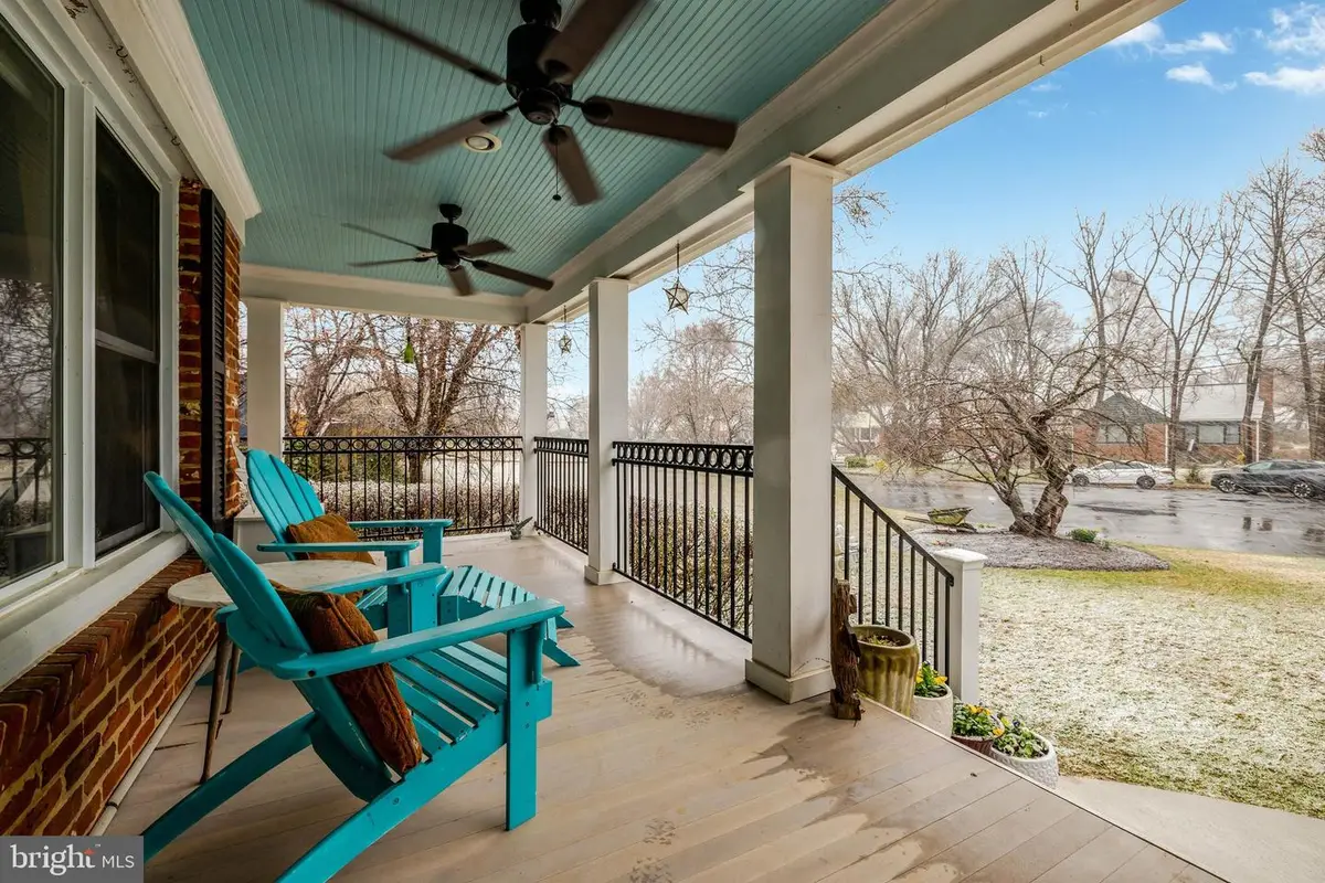 6631 Kirkley Ave, McLean, VA 22101 - #1