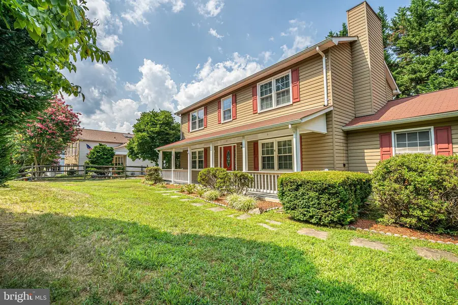 4978 Dequincey Dr, Fairfax, VA 22032 - Image #2