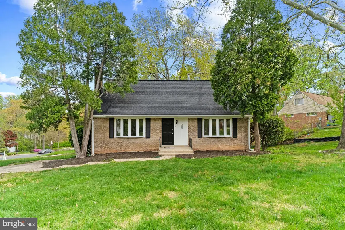 5105 Walport Ln, Fairfax, VA 22032 - #1