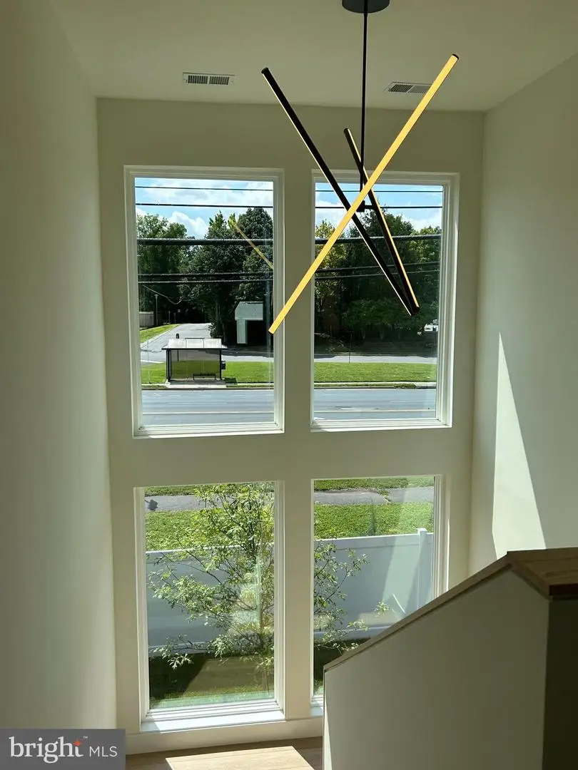 9338 Lee St, Burke, VA 22015 - Image #3