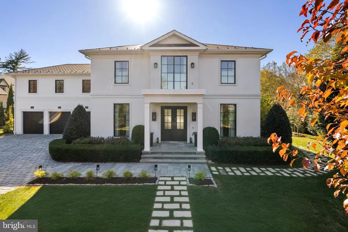 6029 Orris St, McLean, VA 22101 - Image #1