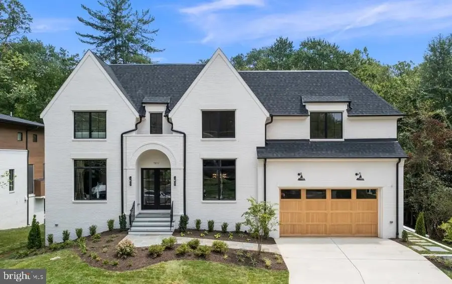 7011 Elizabeth Dr, McLean, VA 22101 - Image #2