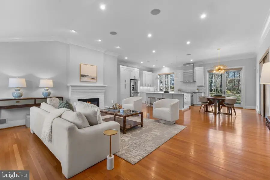 1130 Cameron Rd, Alexandria, VA 22308 - Image #3