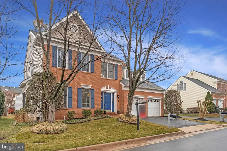3813 Wheatgrain Ln, Fairfax, VA 22033 - #3