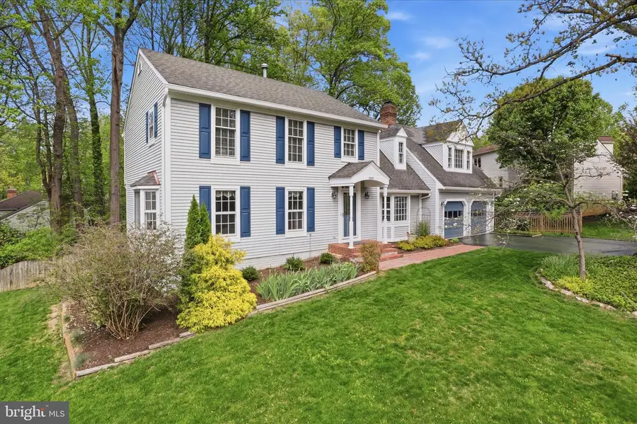 10818 Fieldwood Dr, Fairfax, VA 22030 - #3