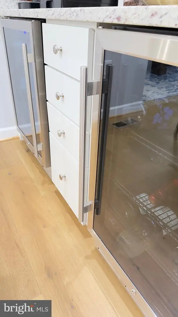 3871 Rainier Dr, Fairfax, VA 22033 - Image #2