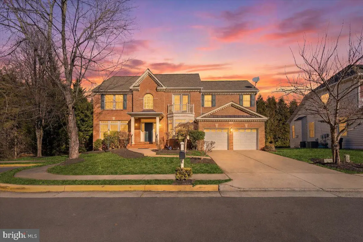 13714 Monet Ct, Chantilly, VA 20151 - Image #1