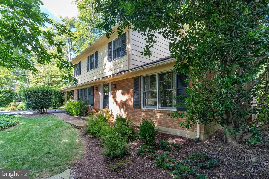 9600 Helenwood Dr, Fairfax, VA 22032 - Image #2