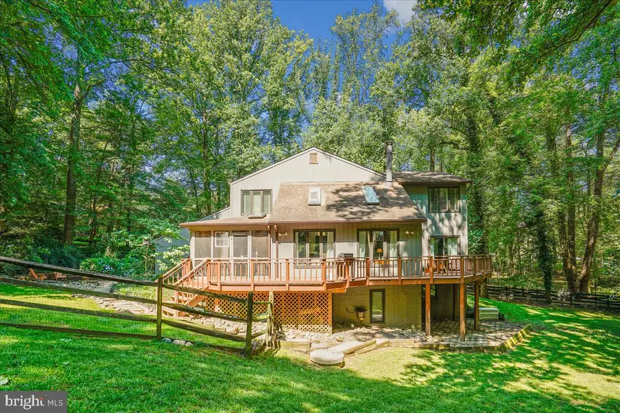 11671 Fox Glen Dr, Oakton, VA 22124 - Image #3