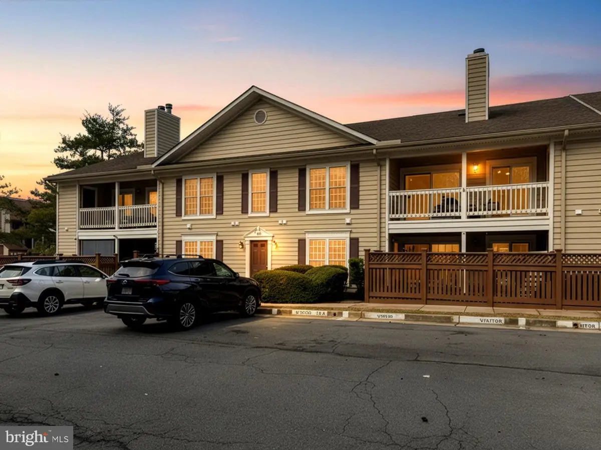 6049-b Essex House Sq, Alexandria, VA 22310 - #1