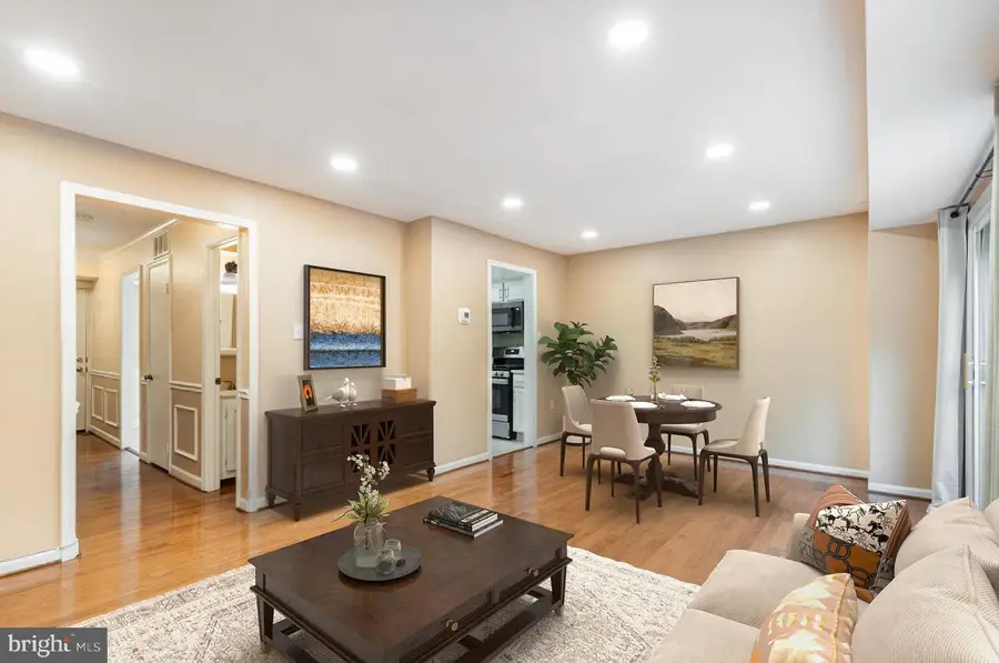 7432 Larne Ln, Lorton, VA 22079 - Image #2