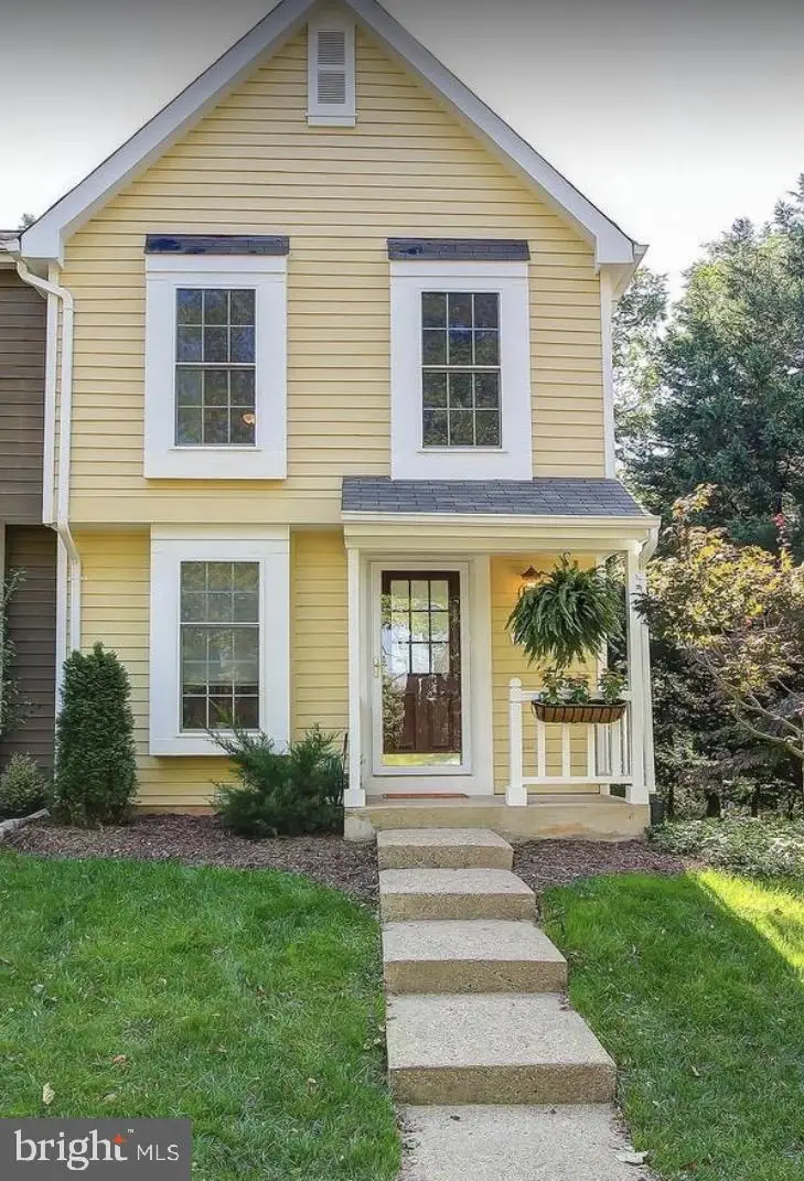 1669 Poplar Grove Dr, Reston, VA 20194 - Image #1