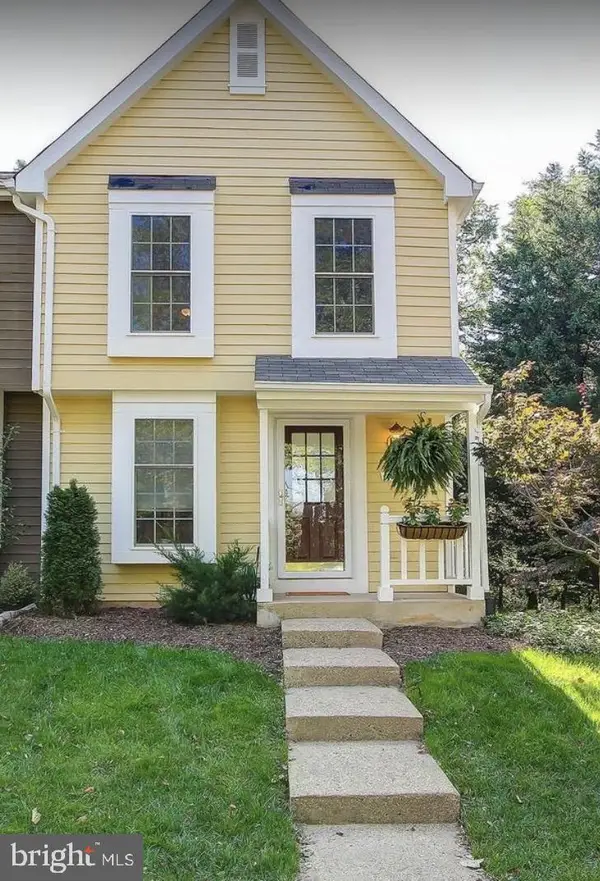 1669 Poplar Grove Dr, RESTON, VA 20194