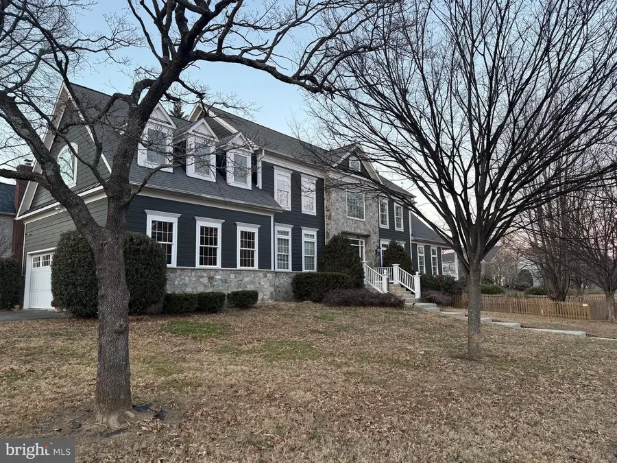 2905 Hibbard St, Oakton, VA 22124 - Image #2