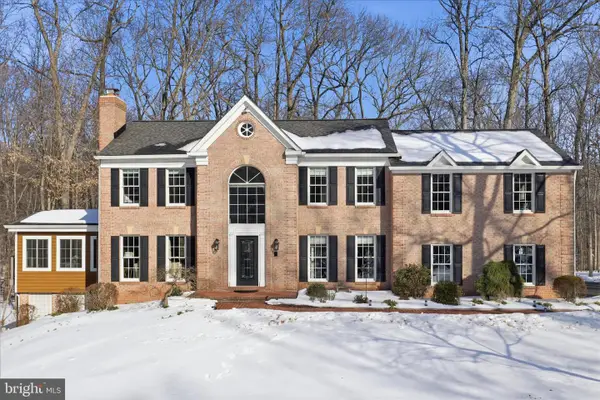 6323 Colchester Rd, FAIRFAX STATION, VA 22039