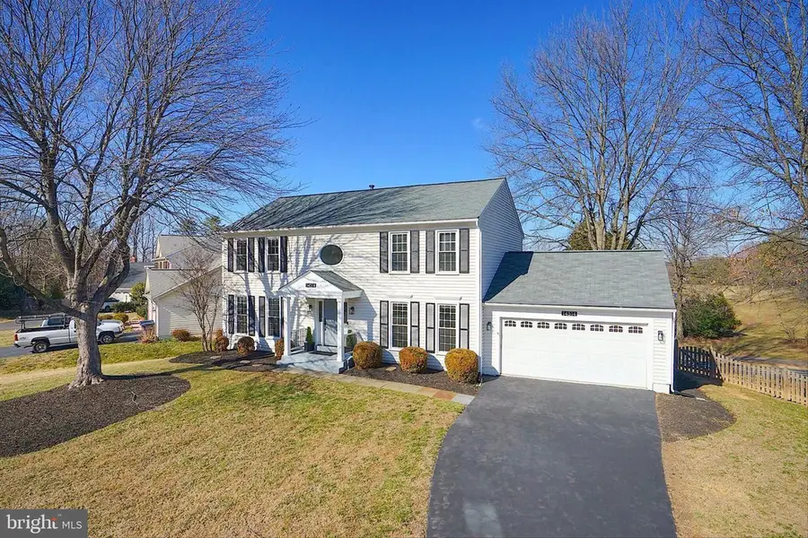 14514 Flag Staff Ct, Centreville, VA 20121 - #3