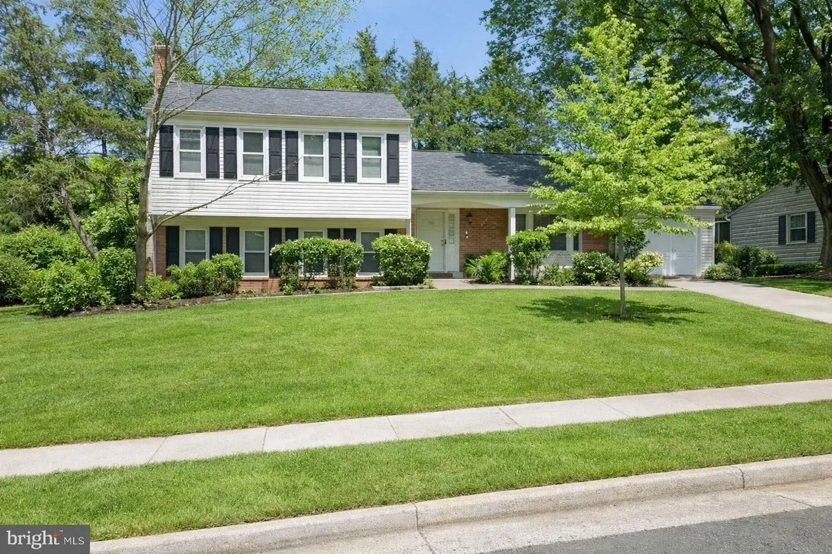 7910 Richfield Rd, Springfield, VA 22153 - #1