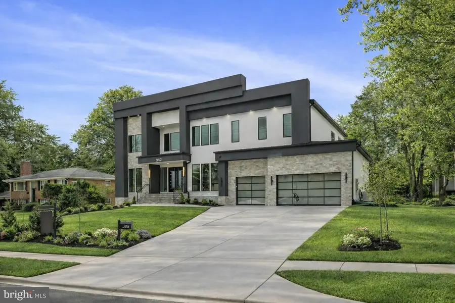 942 Dead Run Dr, McLean, VA 22101 - #3