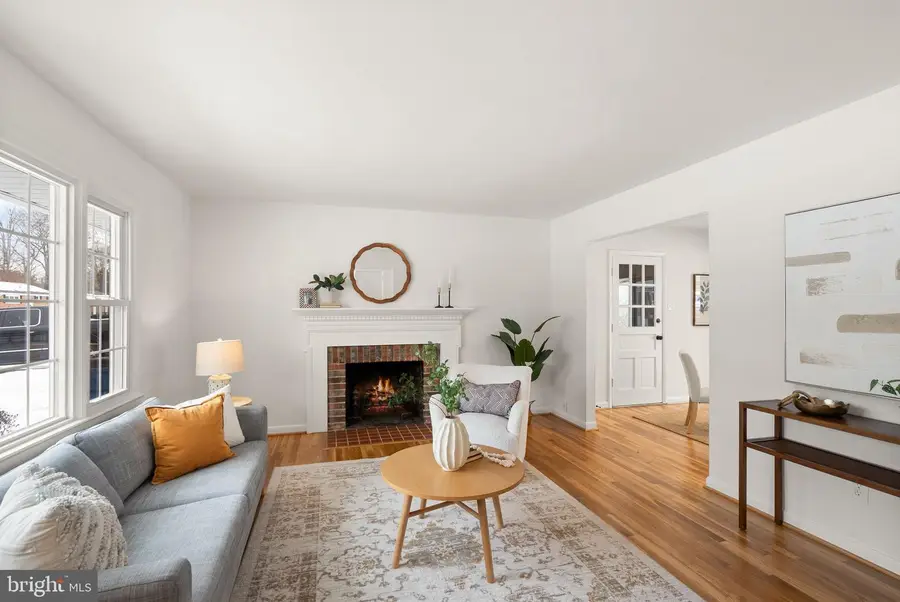 4217 Alcott St, Alexandria, VA 22309 - #3