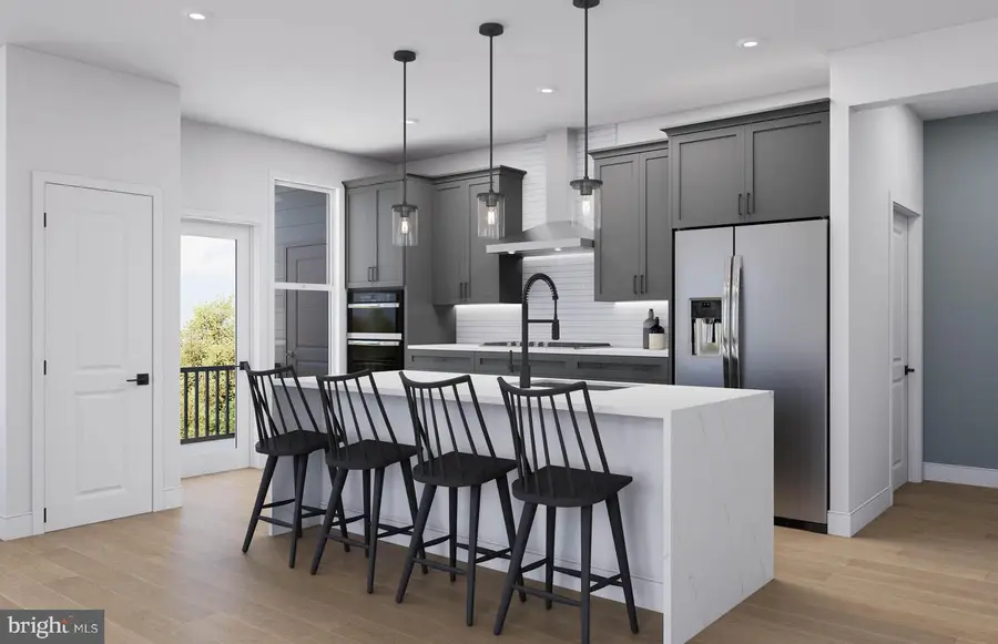 8131 Shining Star Ln #402, Vienna, VA 22182 - Image #2