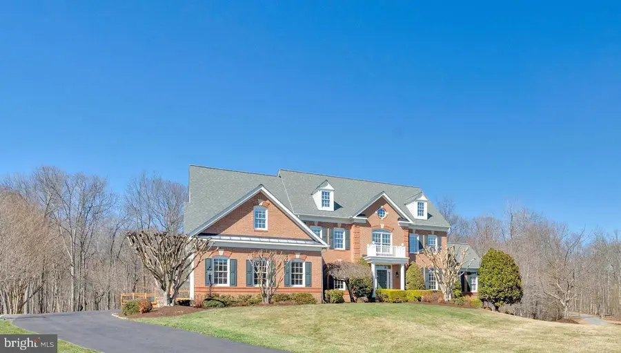 5802 Ridings Manor Pl, Centreville, VA 20120 - #3