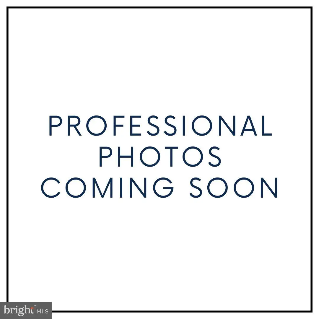 6066 Heatherwood Dr, Alexandria, VA 22310 - Image #1