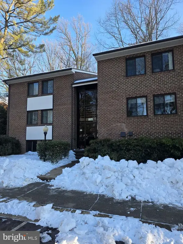 1546 Northgate Sq, RESTON, VA 20190