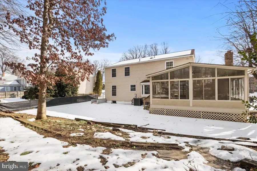 5711 Heming Ave, Springfield, VA 22151 - #2