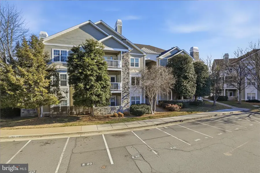 1720 Lake Shore Crest Dr #34, Reston, VA 20190 - #3