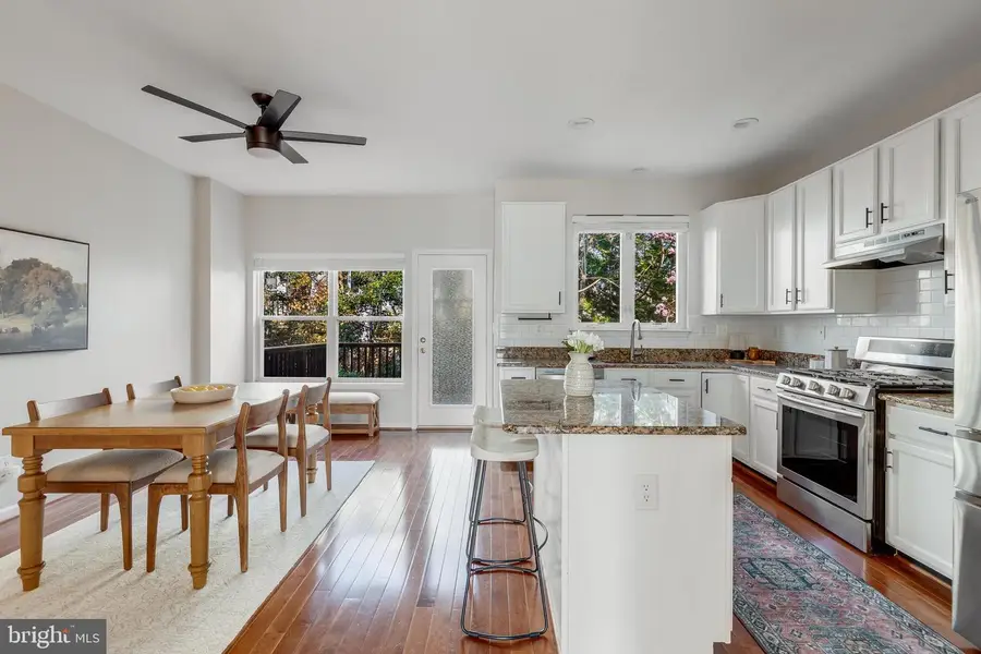 2526 James Monroe Cir, Herndon, VA 20171 - #3