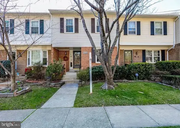 5868 Langton Dr, ALEXANDRIA, VA 22310