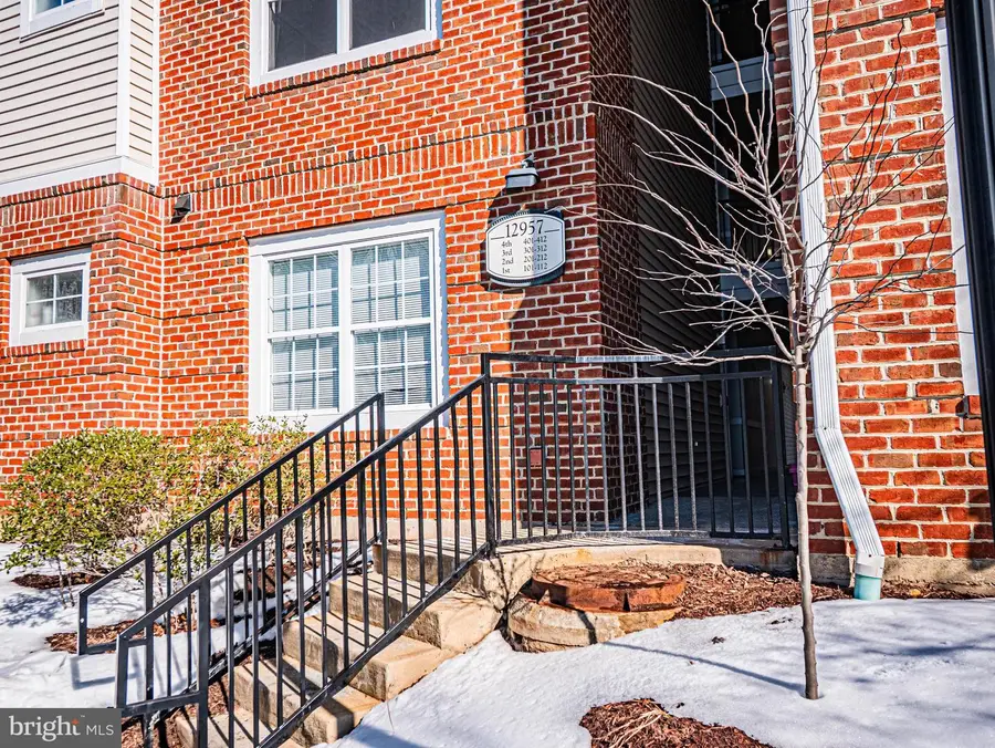 12957 Centre Park Cir #212, Herndon, VA 20171 - Image #2