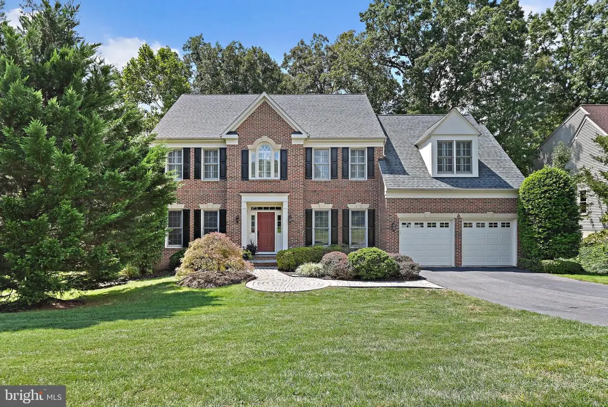 1832 Foxstone Dr, Vienna, VA 22182 - Image #1