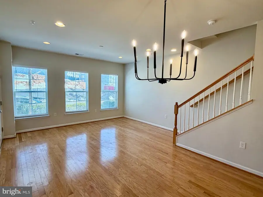 2951 Finsbury Pl #97, Fairfax, VA 22031 - Image #2