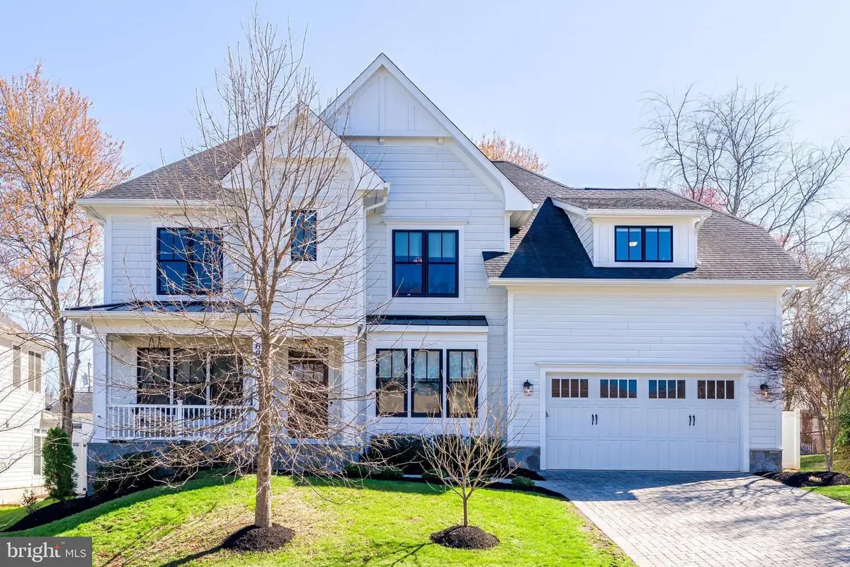 6805 Lumsden St, McLean, VA 22101 - #1