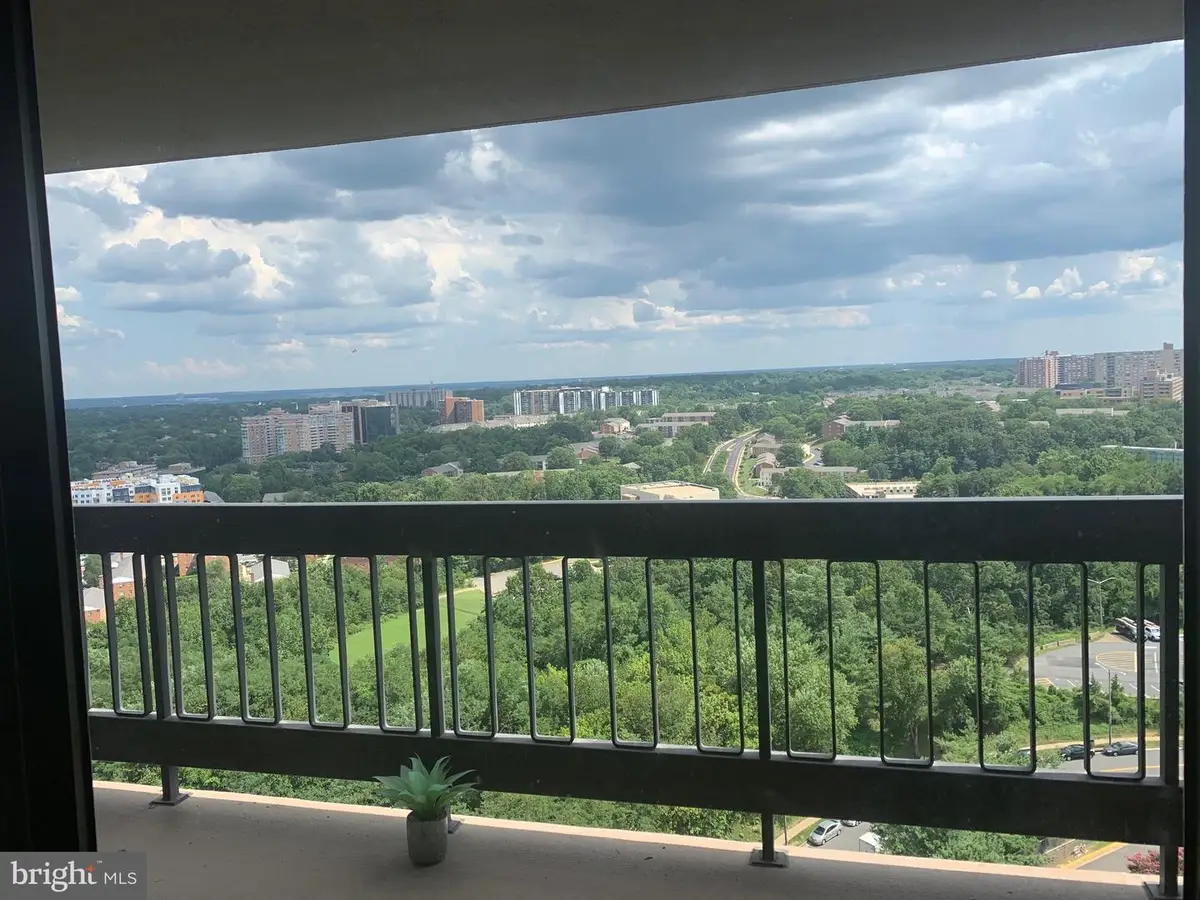 3705 S George Mason Dr #2009s, Falls Church, VA 22041 - Image #1