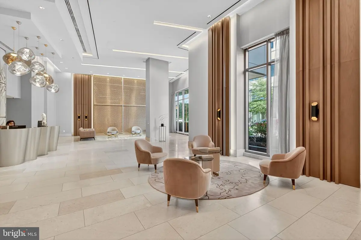 7887 Jones Branch Dr #1904, McLean, VA 22102 - Image #1