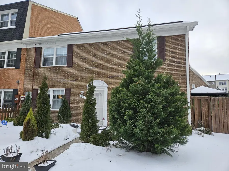 9790 Hagel Cir, Lorton, VA 22079 - Image #2