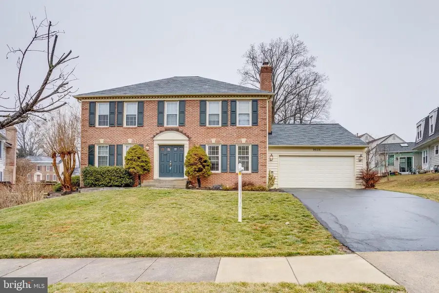 9606 Woodedge Dr, Burke, VA 22015 - #2