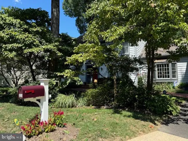 9614 Cinnamon Creek Dr, Vienna, VA 22182 - #3